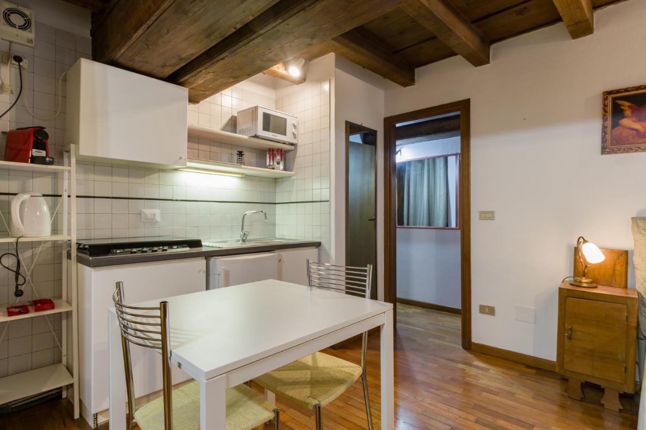 Apartmán Leoncin D'Oro Verona Exteriér fotografie